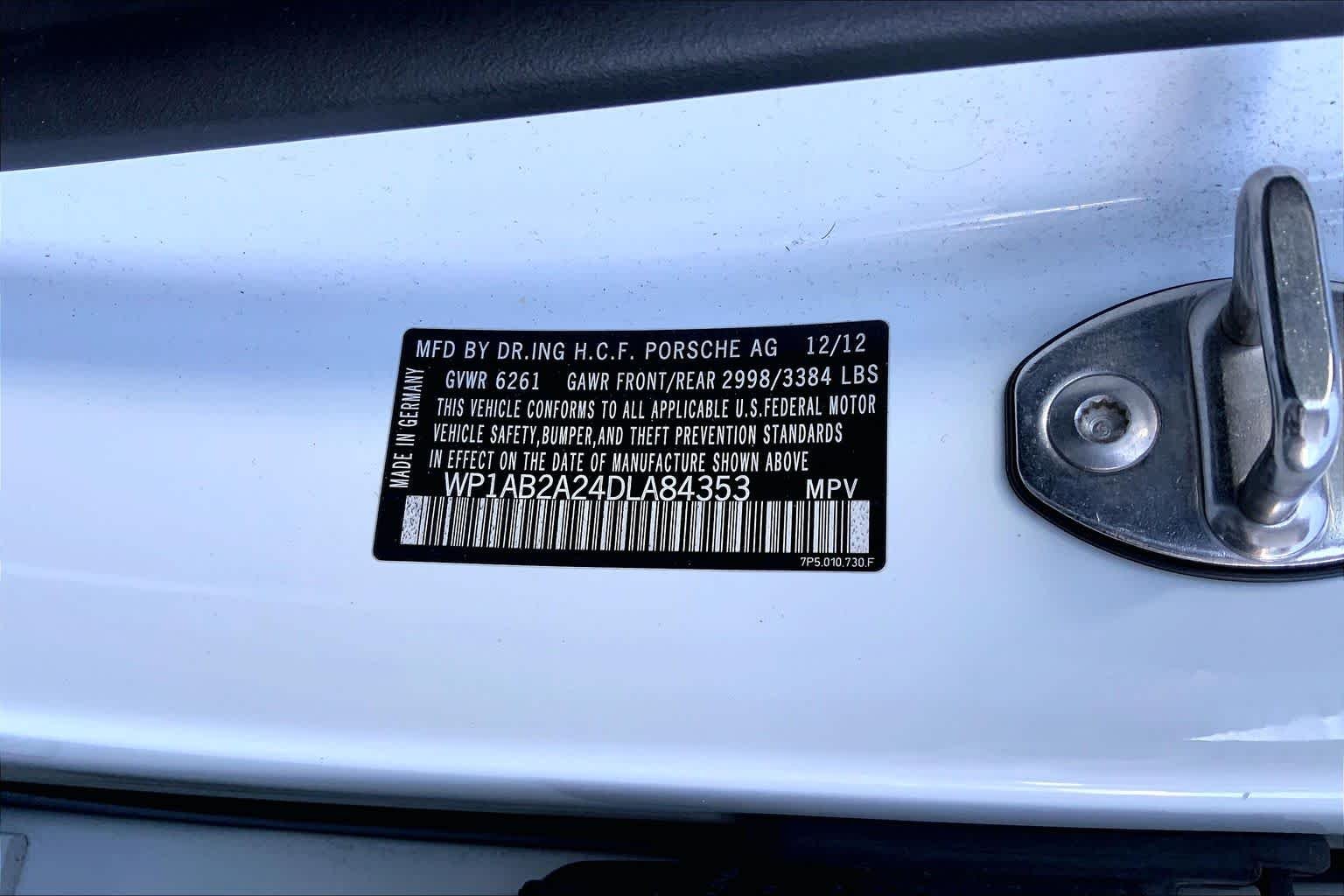 Used 2013 White Porsche S image 35