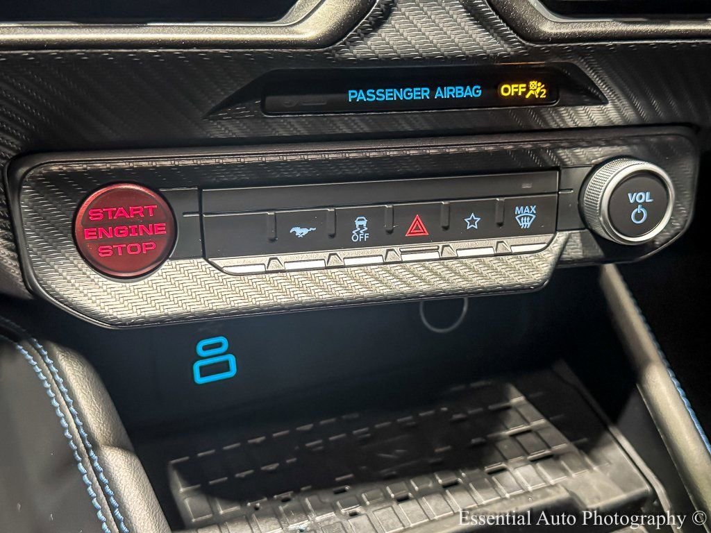2024 FORD MUSTANG - Image 21