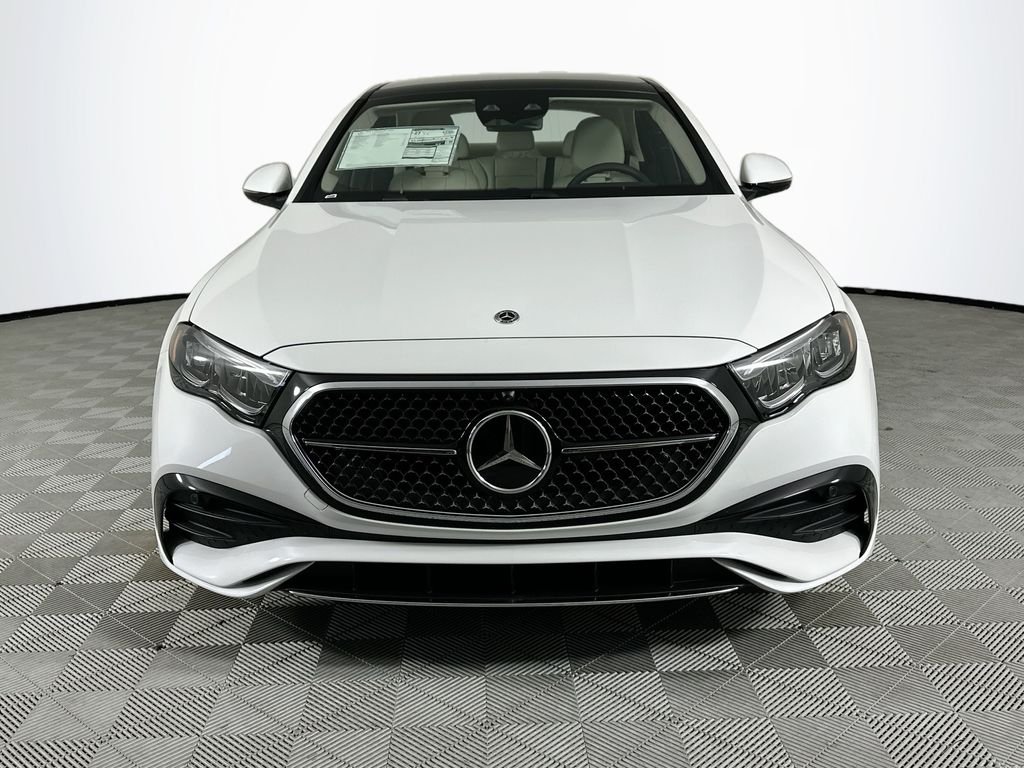 New 2026 MANUFAKTUR Moonlight White Metallic Mercedes-Benz E 350 image 2