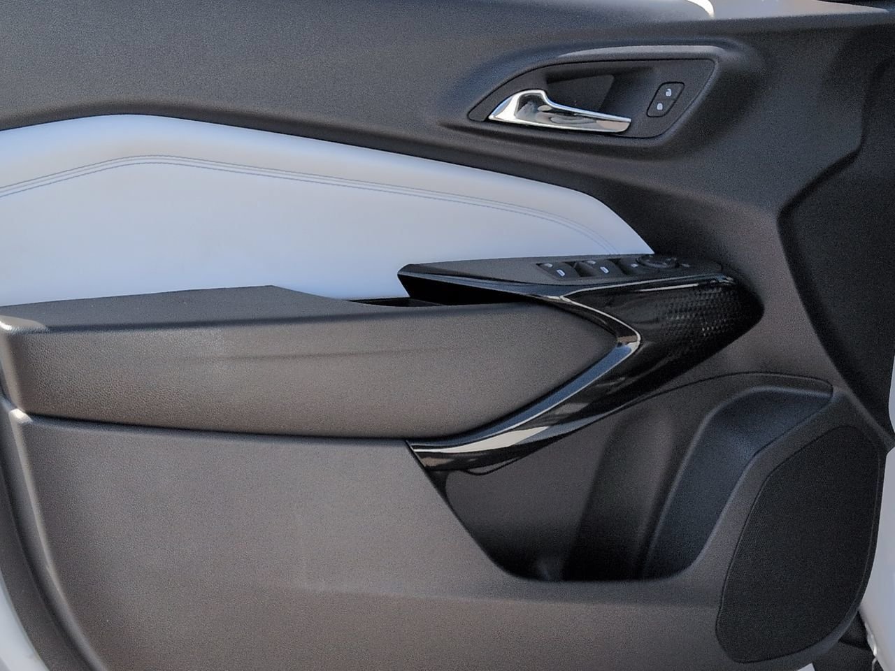 2026 Chevrolet Trax LT - Photo 23