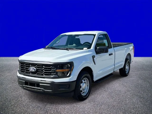 New 2026 Oxford White Ford XL image 7