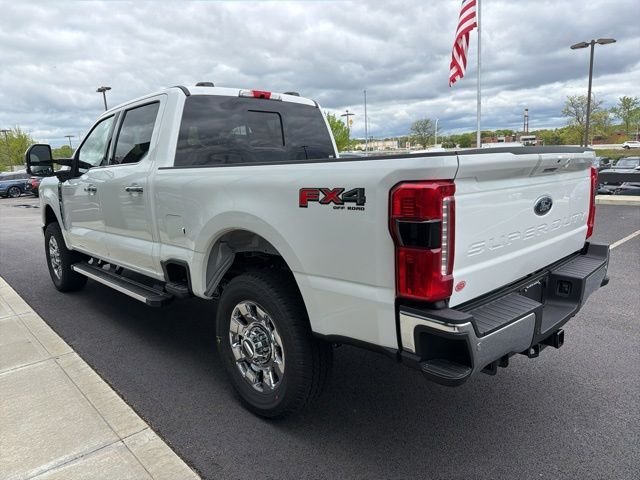 New 2026 Star White Metallic Tri-Coat Ford F-350® Lariat® image 5