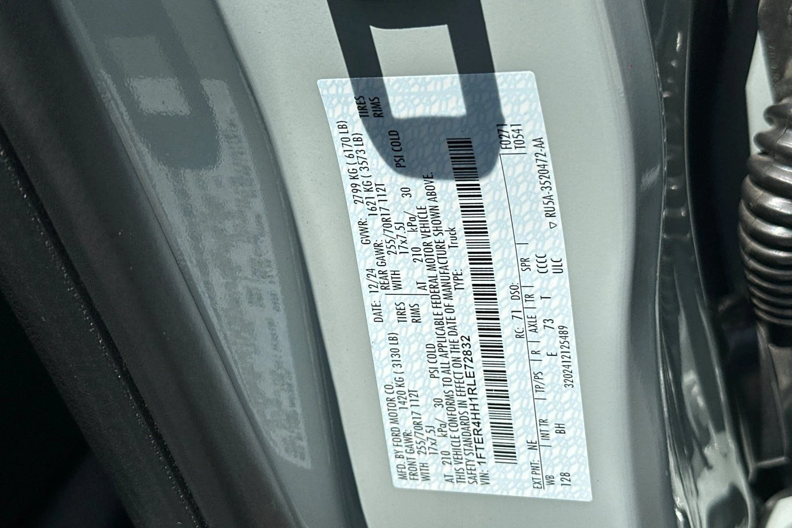Certified Used 2024 Green Ford XLT image 27