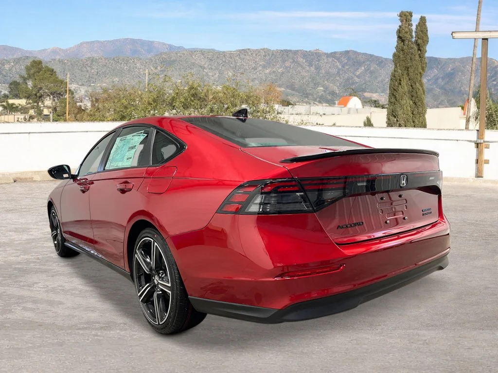 2026 Honda Accord Hybrid Sport - Photo 3