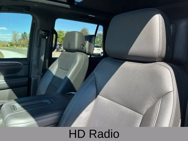 Certified Used 2021 Black Chevrolet Z71 image 15