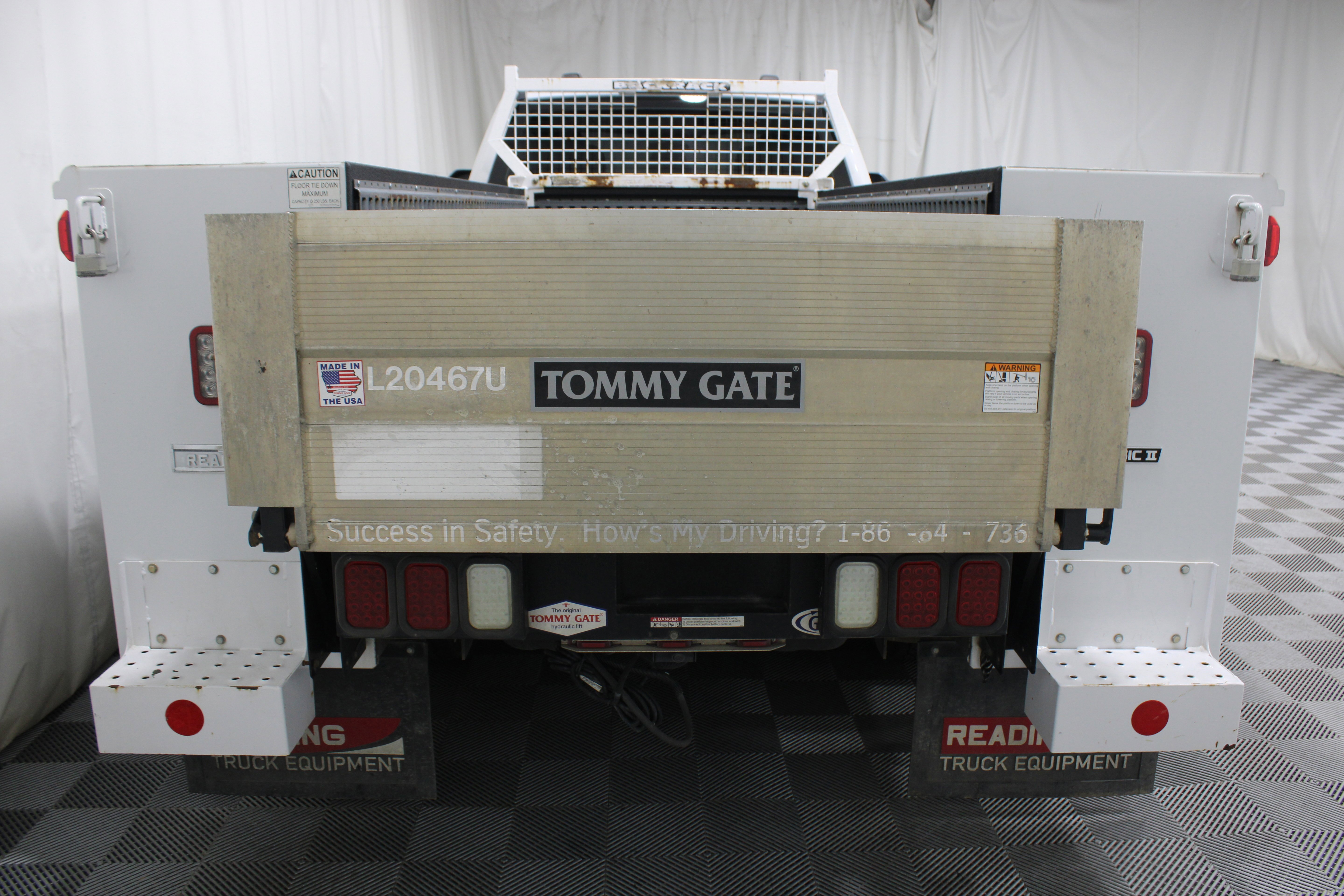 2020 Ford F-350 Super Duty Chassis Cab XL - Photo 26