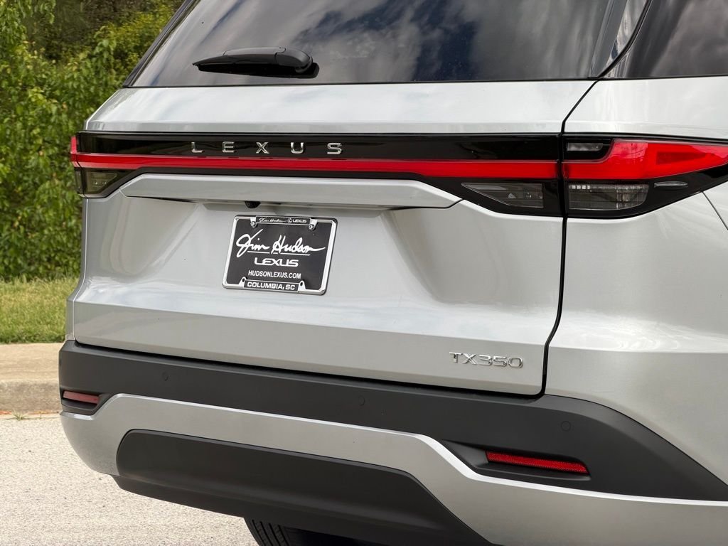 2025 Lexus TX Base - Photo 9