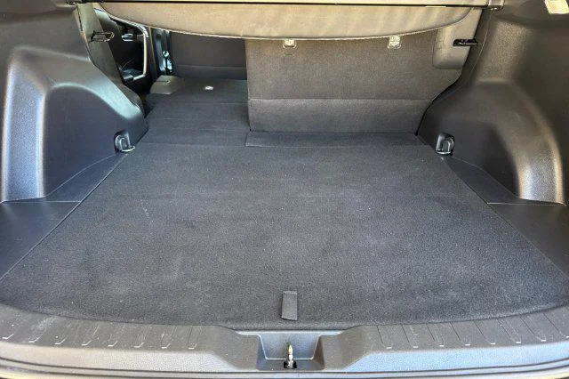 Certified Used 2025 SILVER SKY METALLIC Toyota  image 18