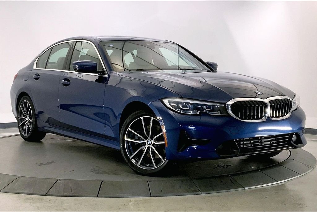 2021 BMW 3 Series 330i xDrive Sedan's photo