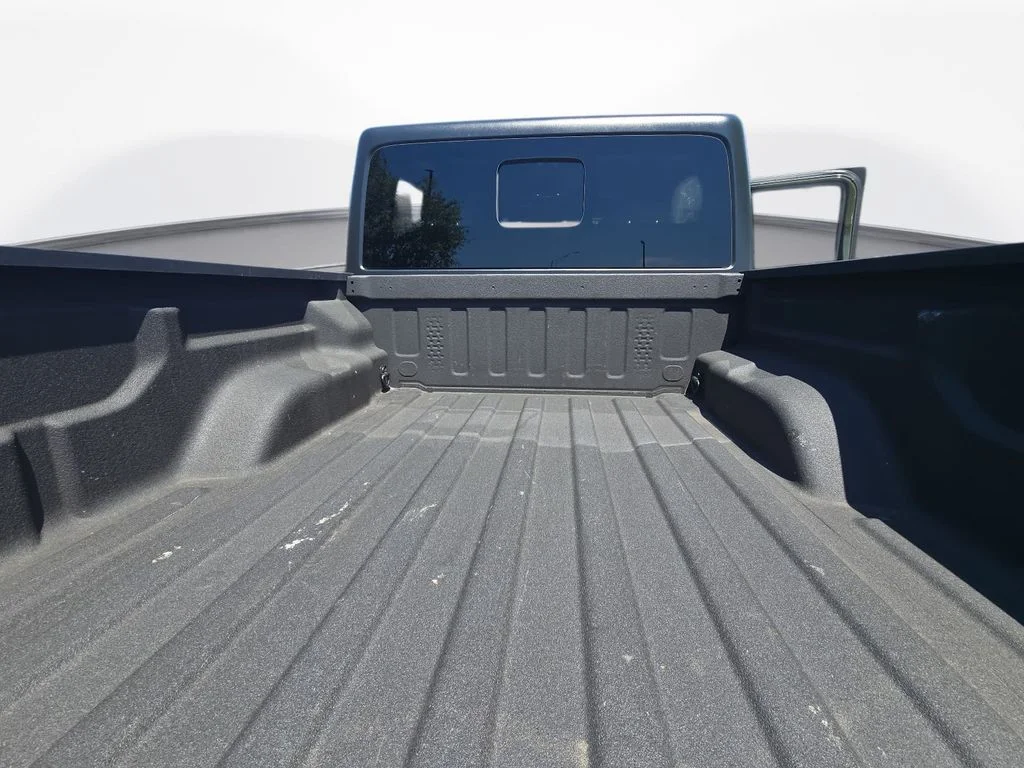 Used 2023 Green Jeep Willys image 12