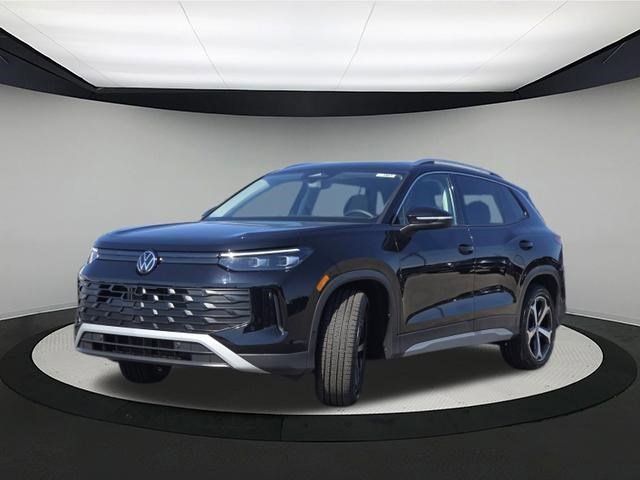 New 2026 Deep Black Pearl Volkswagen SE image 3