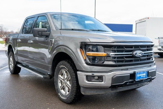 Used 2025  Ford XLT image 4