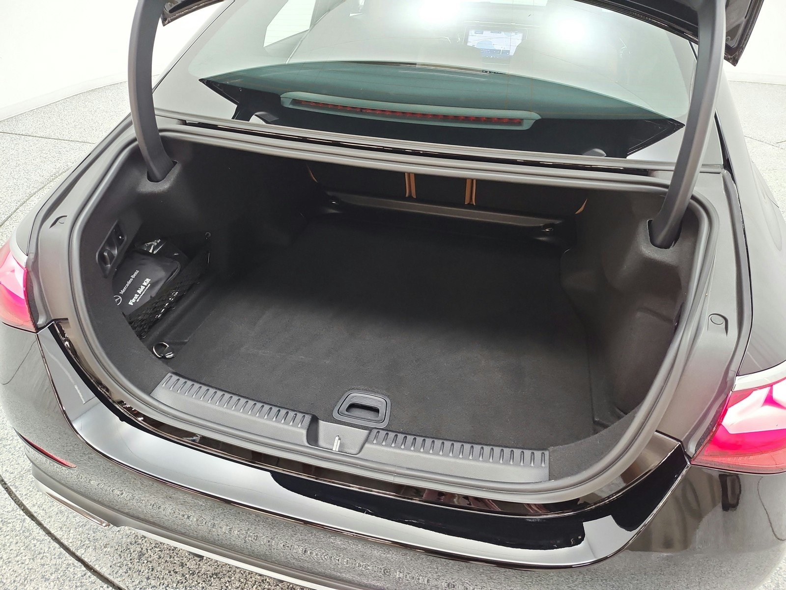 Certified Used 2026 Black Mercedes-Benz E 350 RWD Sedan image 22