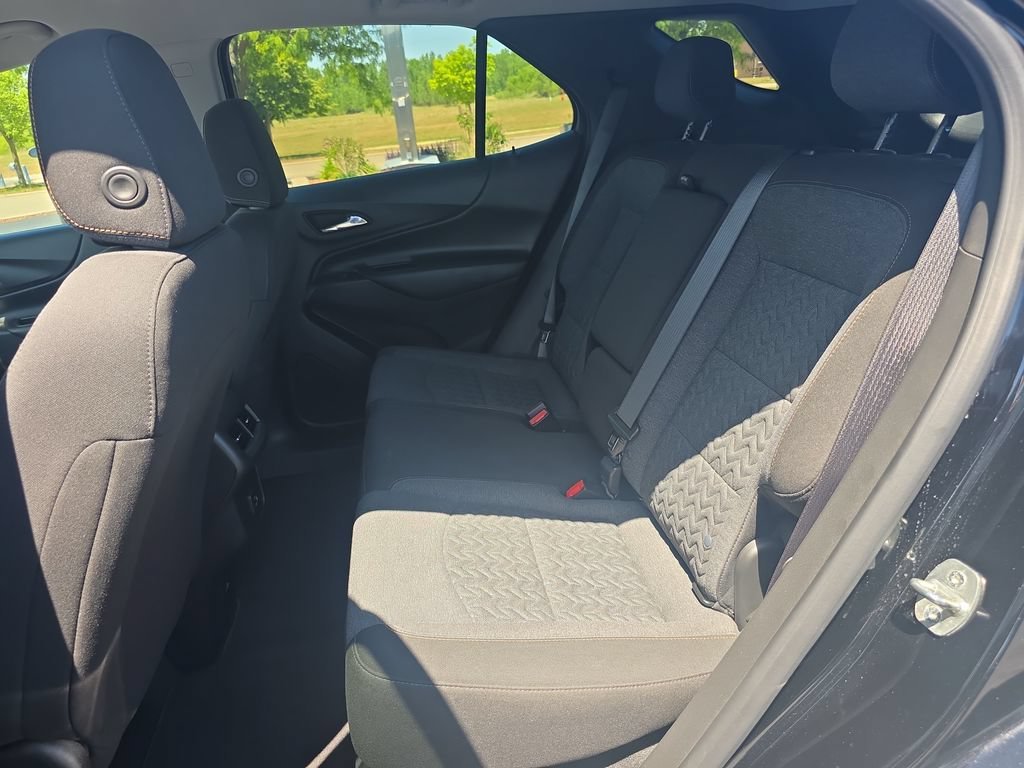 2023 Chevrolet Equinox LT - Photo 28