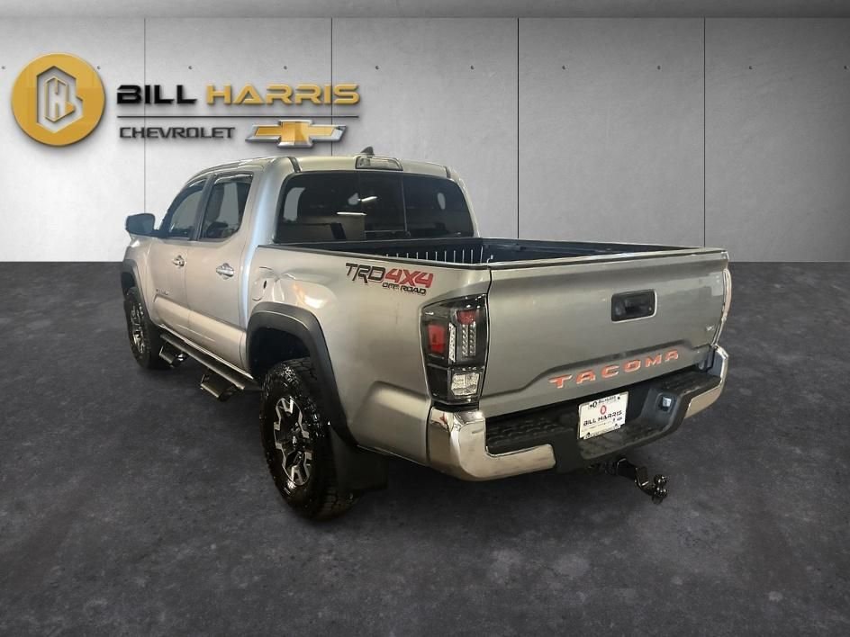 Used 2017 Silver Toyota TRD Off-Road image 12