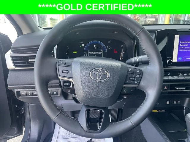 2025 Toyota Camry LE - Photo 19