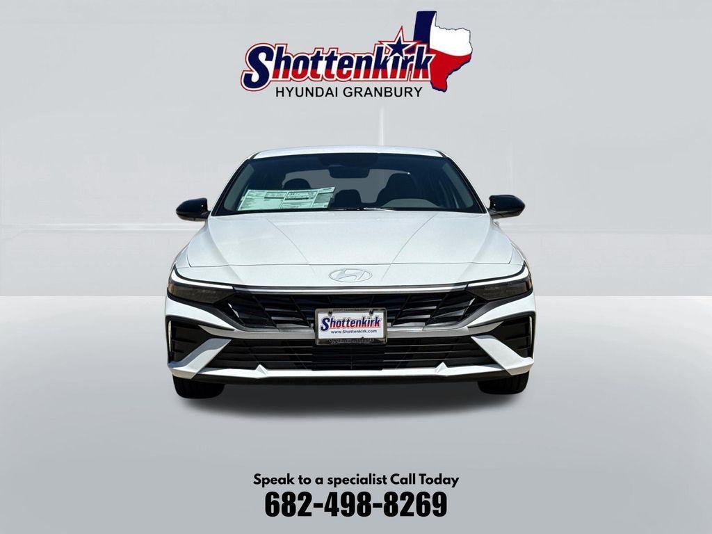 New 2026 White Hyundai SEL Sport image 2