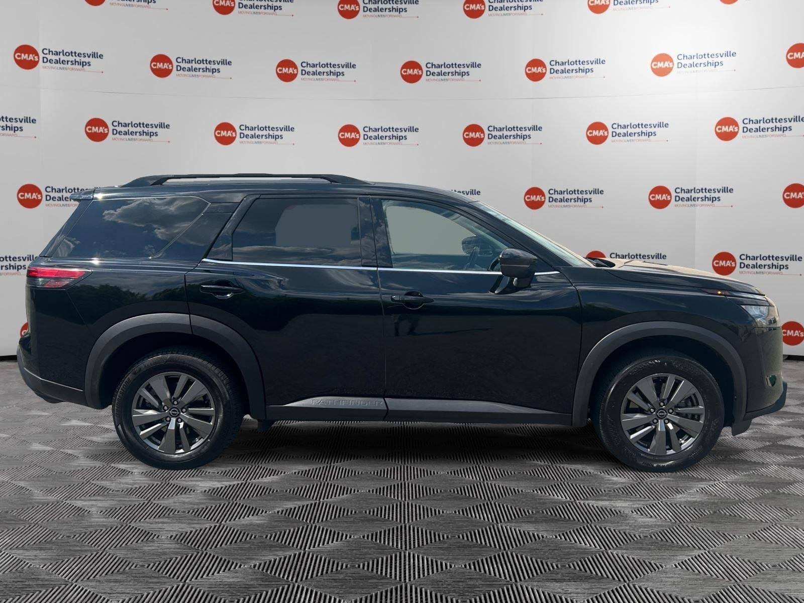 Used 2025 Super Black Nissan SV image 6