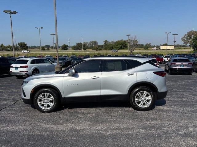 Used 2021 SILVER ICE METALLIC Chevrolet LT image 2
