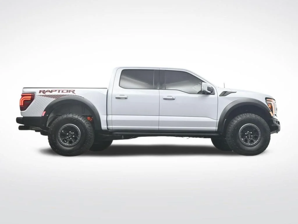 Used 2025 White Ford Raptor image 34