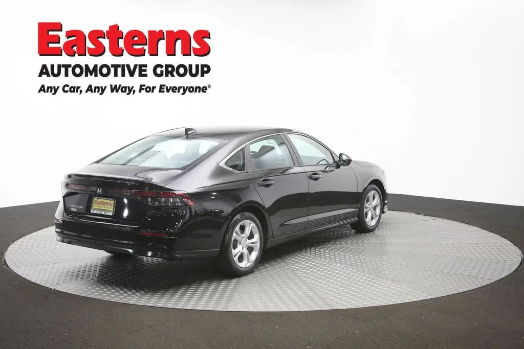 Used 2025 Black Honda LX image 39
