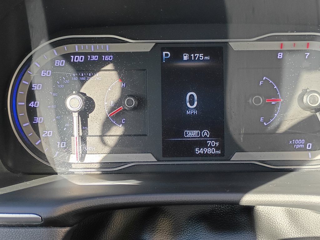 Used 2022 Phantom Black Hyundai SEL image 23