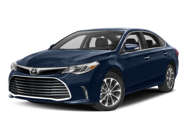 Used 2018 Creme Brulee Toyota XLE Premium image 1