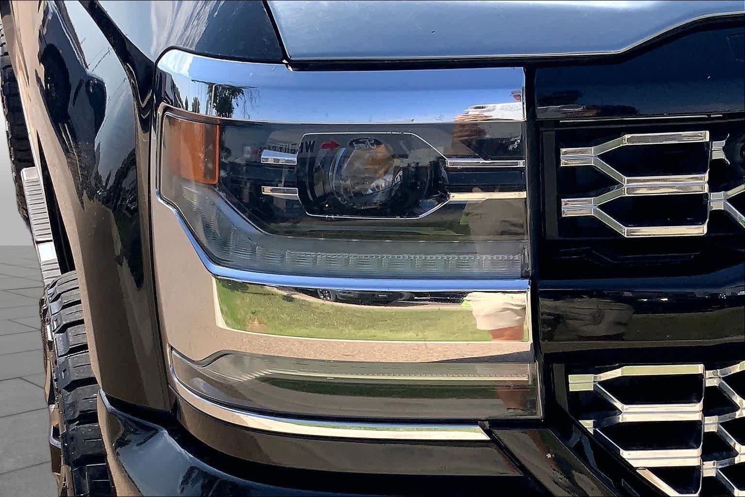 Certified Used 2018 Black Chevrolet High Country image 28