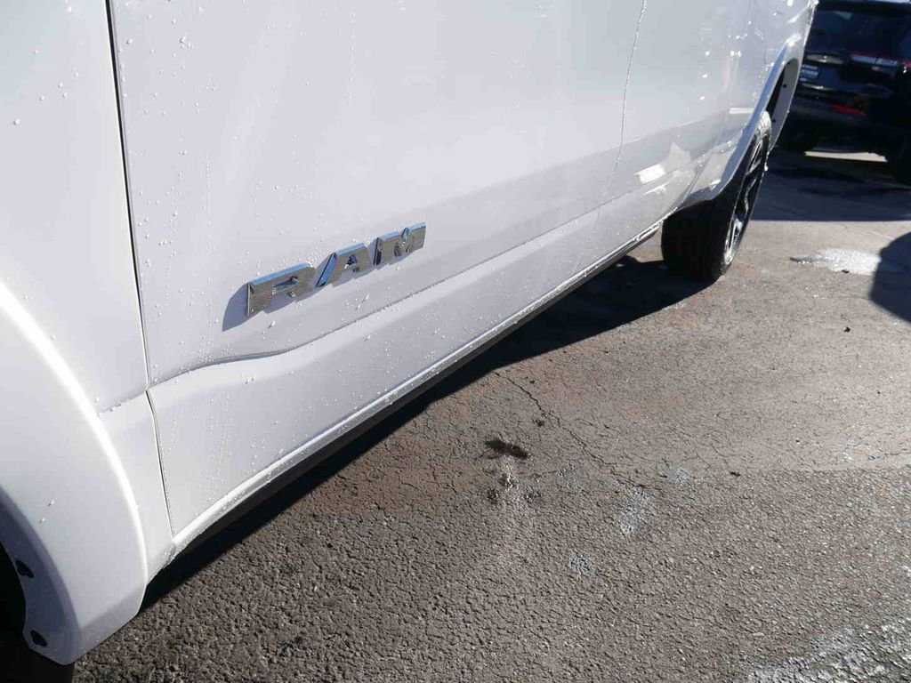 New 2026 Bright White Clear-Coat Exterior Paint RAM LARAMIE image 23