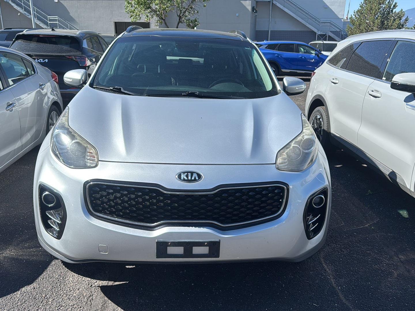 Used 2018 Sparkling Silver Kia EX image 1