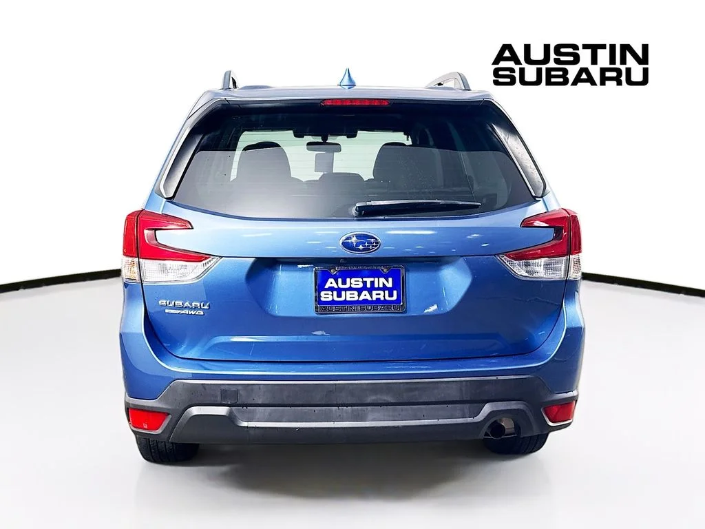 Used 2021 Blue Subaru Premium image 6