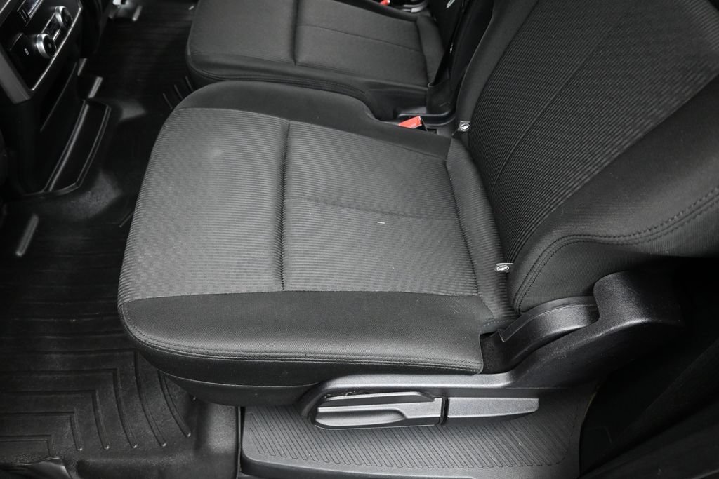 Used 2020 Black Ford XLT image 23