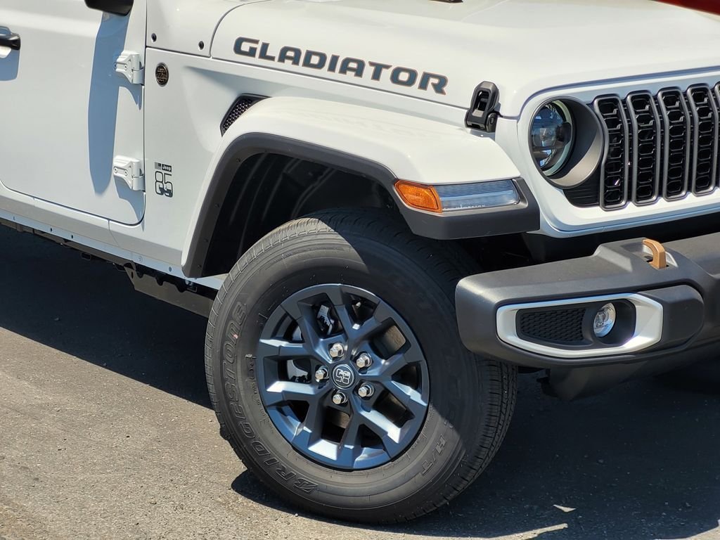 New 2026 Bright White Clearcoat Jeep 85th Anniversary Edition image 5