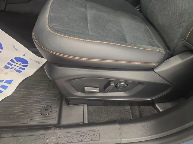 New 2026 Vapor Blue Metallic Ford Tremor® image 42