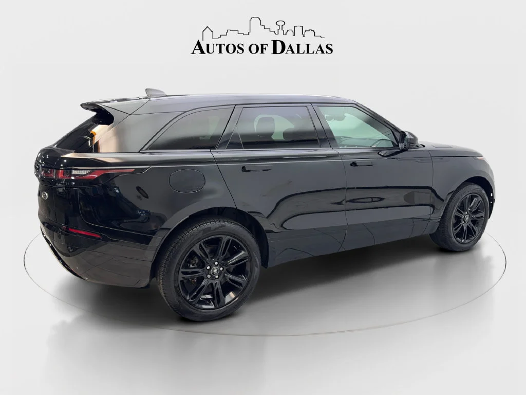 Used 2023 Black Land Rover R-Dynamic S image 7