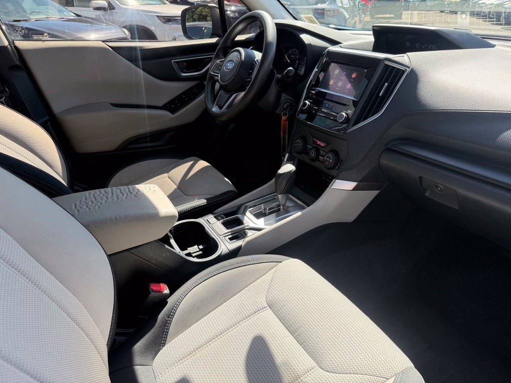 Used 2019 Horizon Blue Pearl Subaru Base image 25