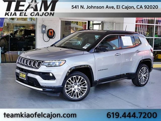 2023 Jeep Compass Limited 4X4's photo