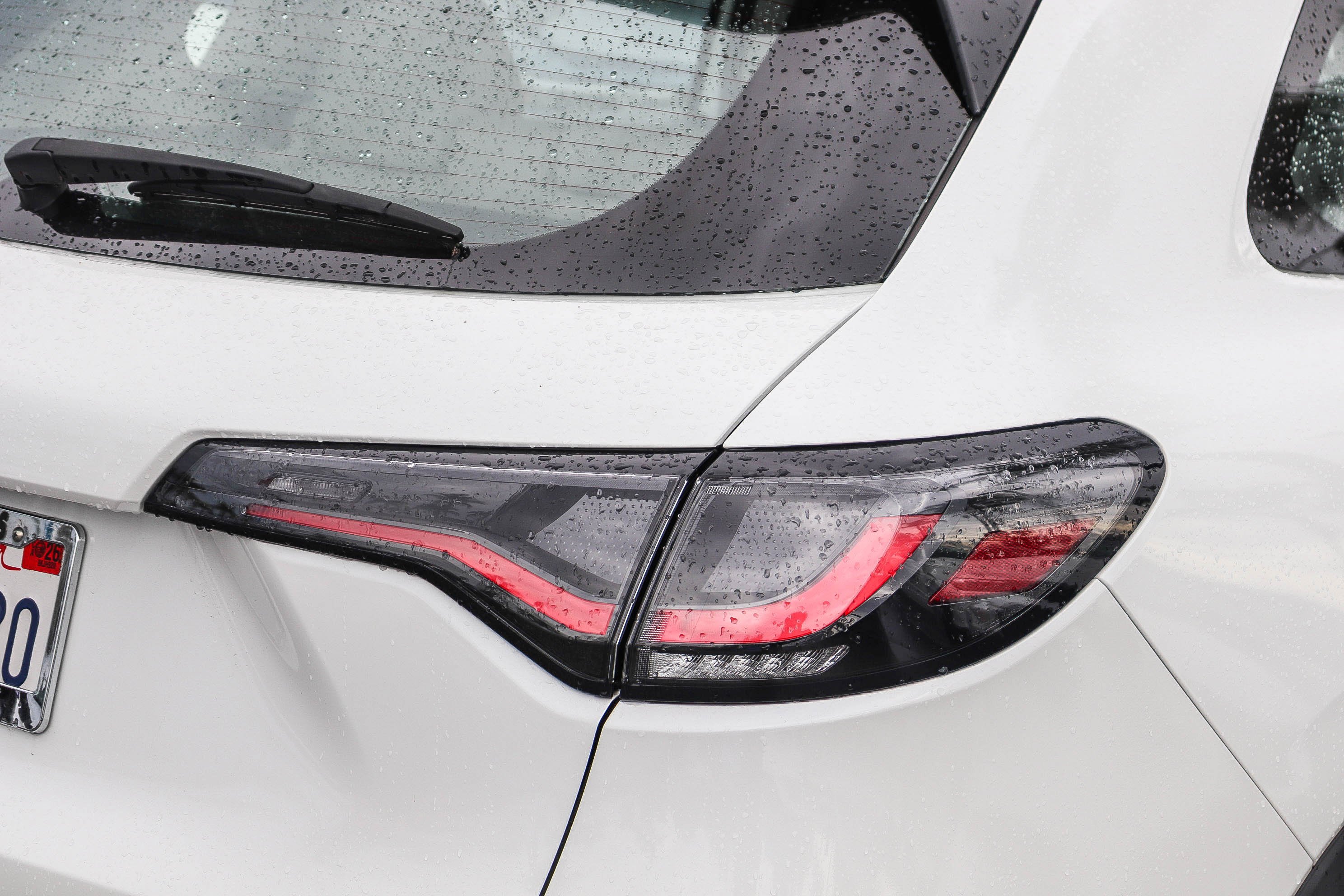 Certified Used 2024 Platinum White Pearl Honda LX image 9