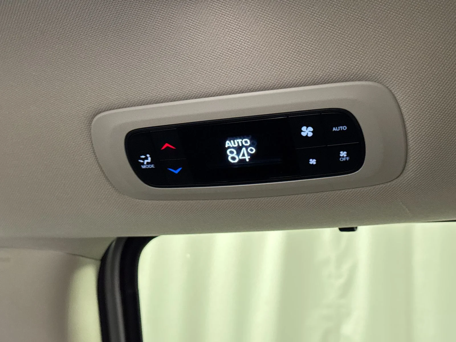 Used 2023 Silver Mist Clearcoat Chrysler Touring L image 26