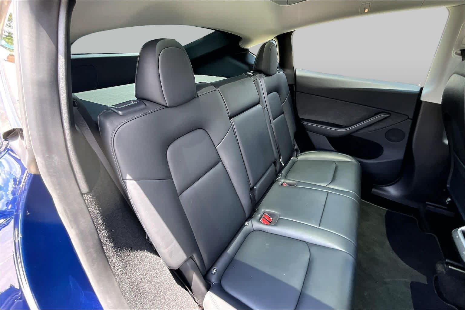 Used 2024 Deep Blue Metallic Tesla Long Range image 18