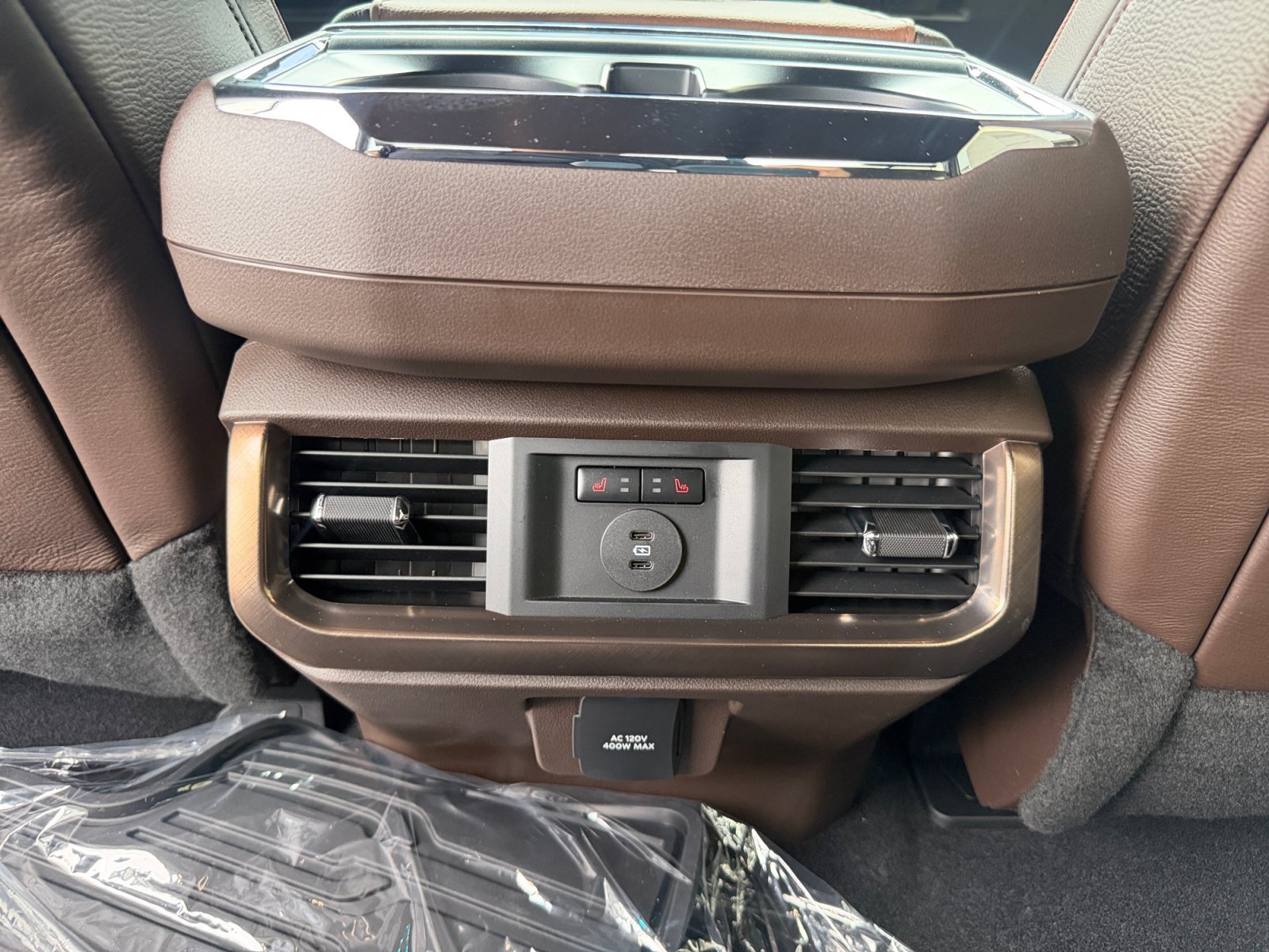 New 2026 Star White Metallic Tri-Coat Ford King Ranch image 23