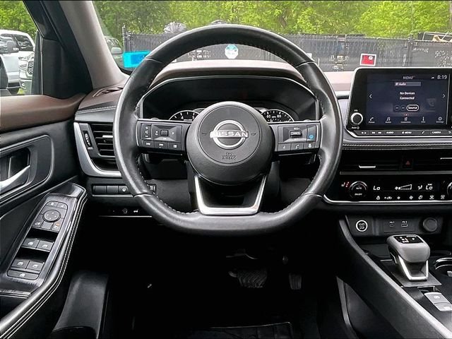 Used 2023 Black Nissan SV image 5