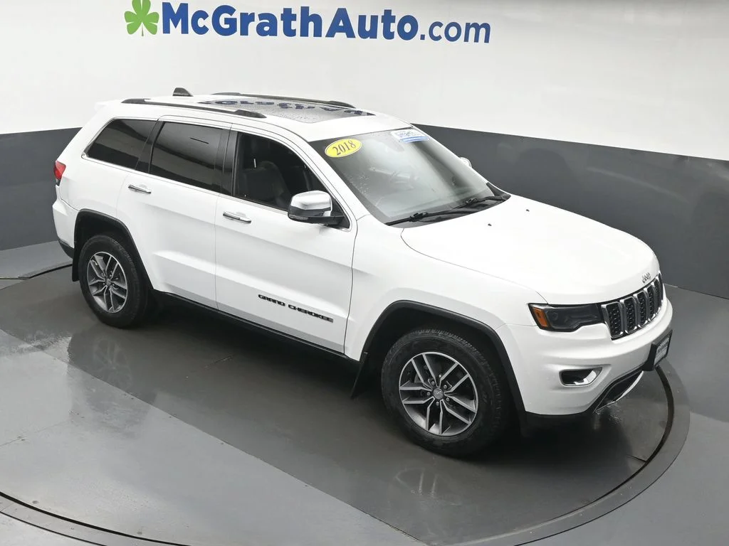 Used 2018 White Jeep Limited image 3