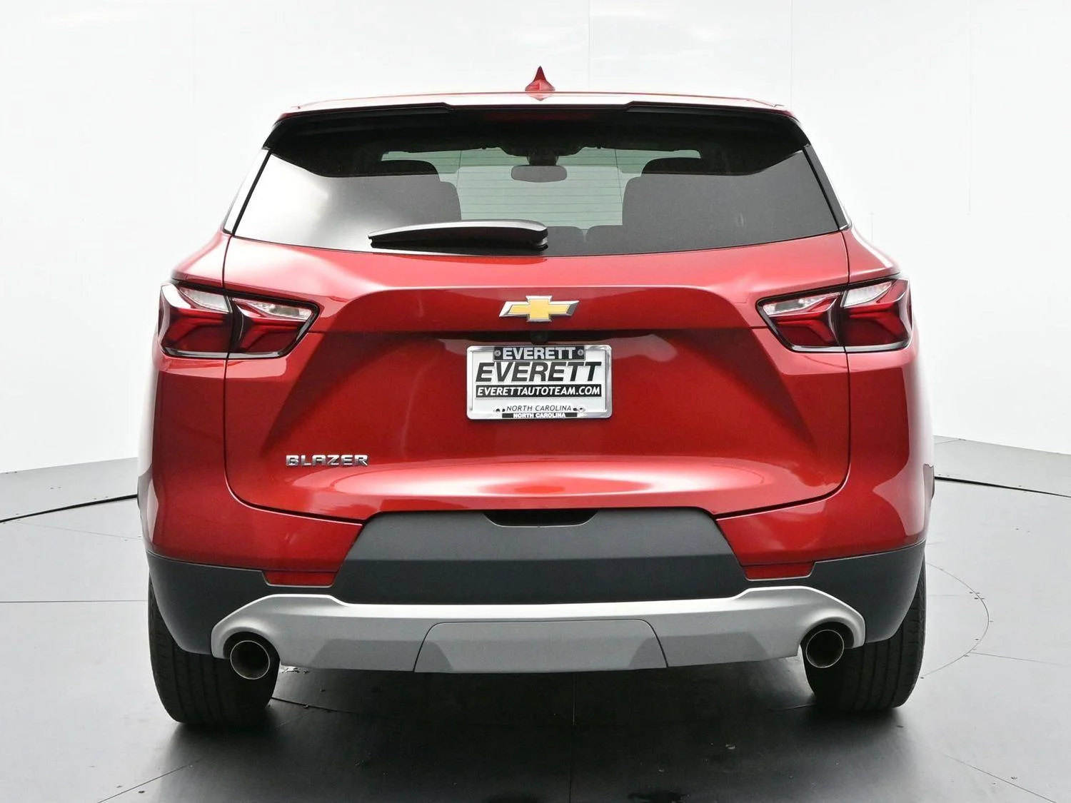 Used 2022 Cherry Red Tintcoat Chevrolet 2LT image 6