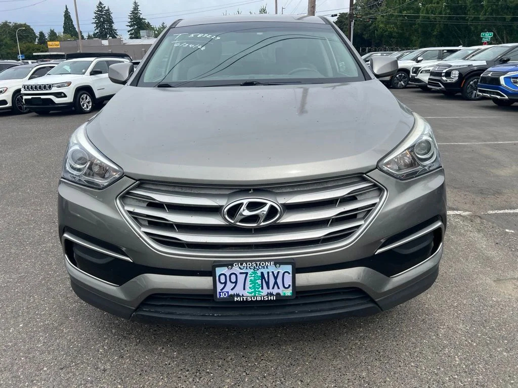 Used 2017 Gray Hyundai 2.4 Base image 3