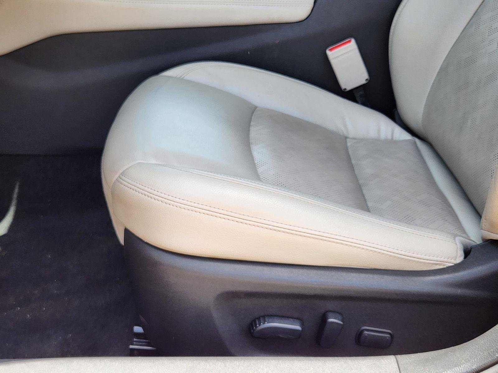Used 2024 Scarlet Ember Tintcoat Nissan 2.5 SL image 23