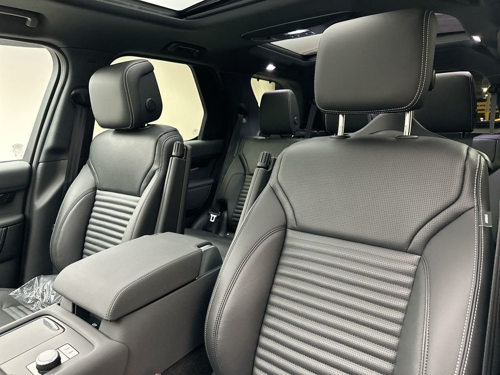 New 2026 Carpathian Grey Land Rover S image 10