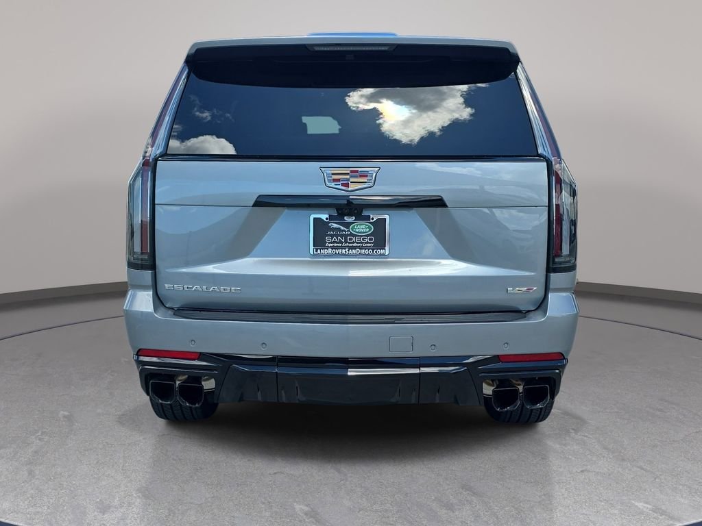 Used 2025 Silver Cadillac V-Series image 7