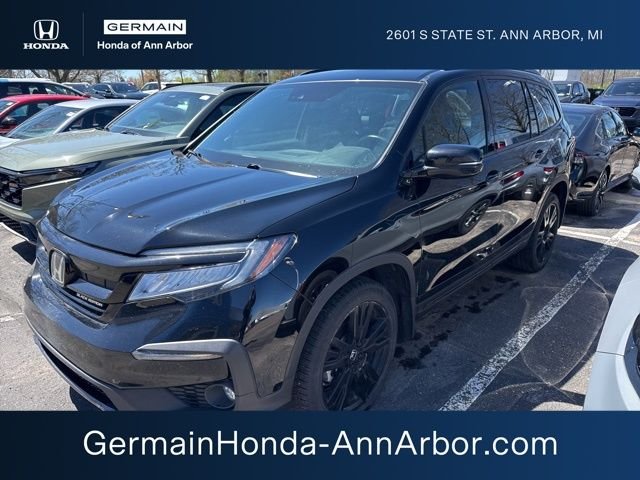 2022 Honda Pilot Black Edition AWD's photo