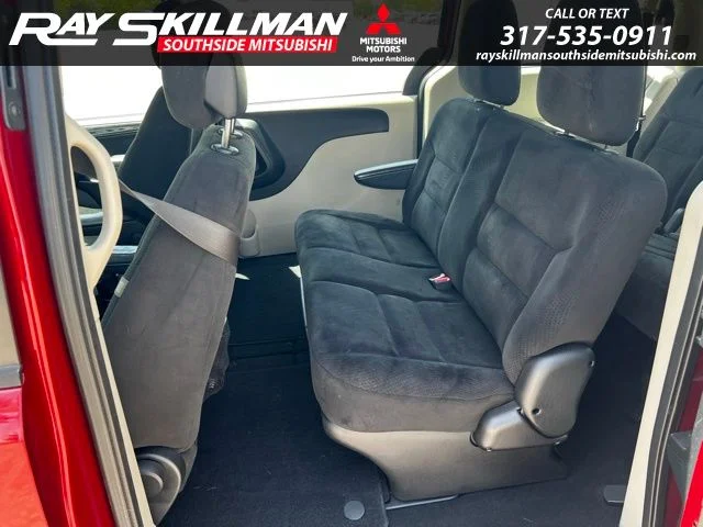 Used 2015 Red Dodge SE Plus image 11